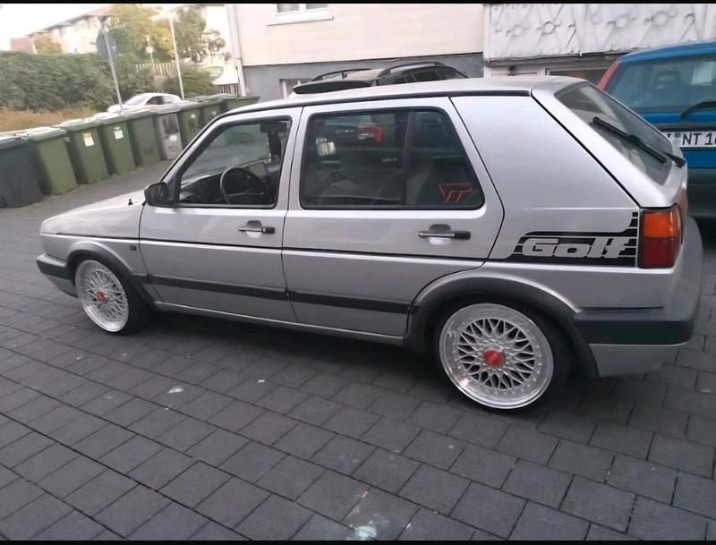 Silber Gebraucht 1990 VW Golf II Limousine | 4.500 € - Bild 1/4