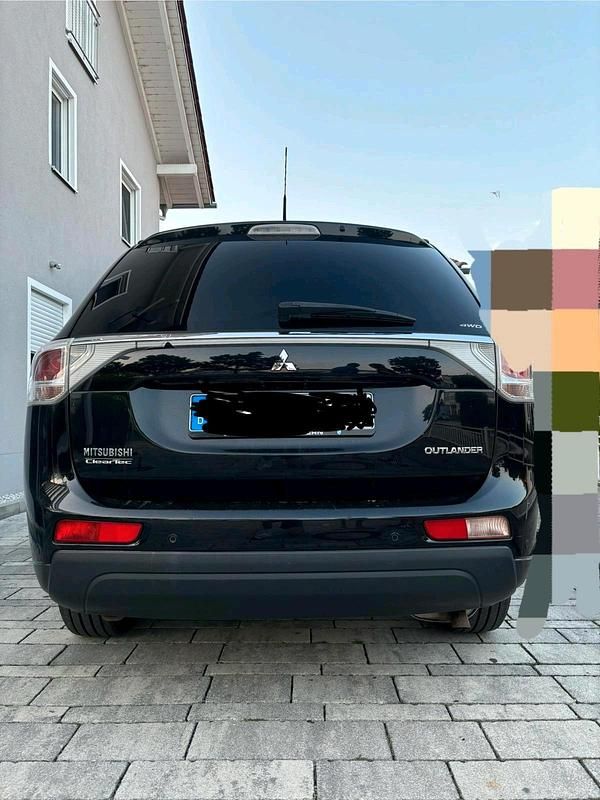 Gebraucht Mitsubishi Outlander 150 PS (110 kW) 2013 Schwarz SUV