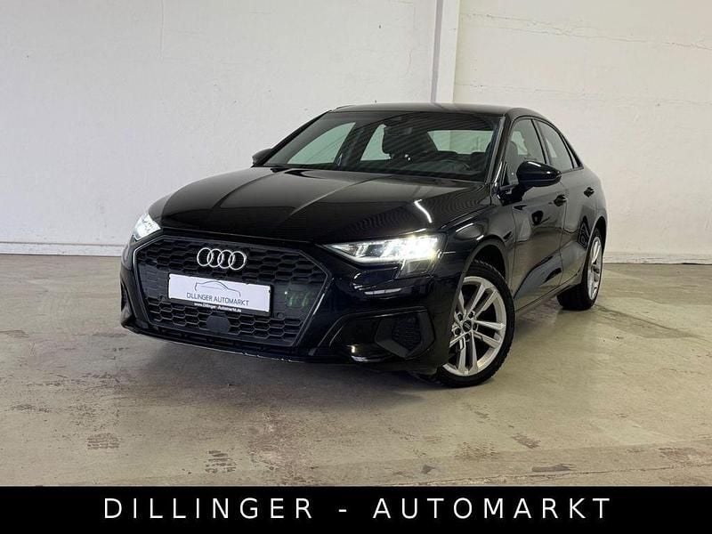 Gebraucht Audi A3 S-Line 116 PS (85 kW) 2022 Brillantschwarz Limousine