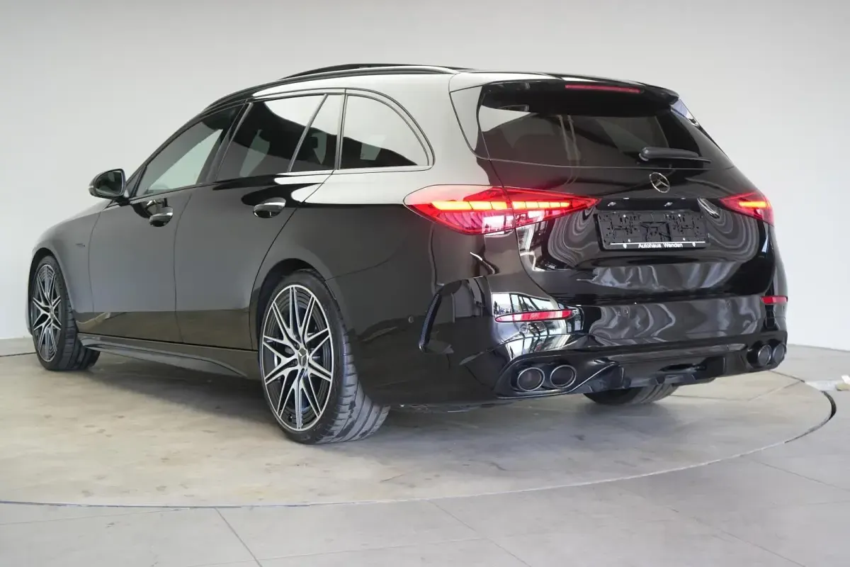Gebraucht Mercedes C43 AMG AMG 408 PS (300 kW) 2024 Schwarz Kombi
