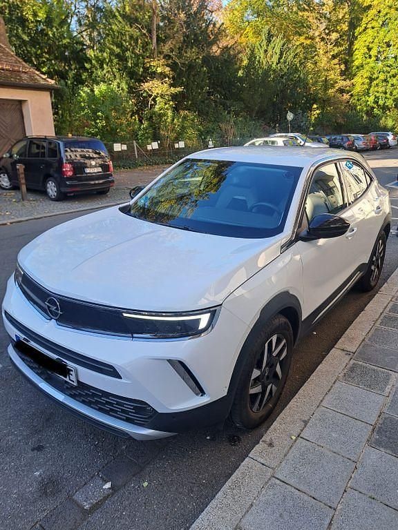 Weiß Gebraucht 2022 Opel Mokka-e Elegance SUV | 15.200 € (Superpreis) - Bild 1/4