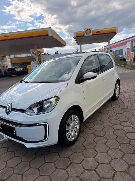 Second-hand VW e-up! 61 kW (83 CP) 2021 Alb Hatchback