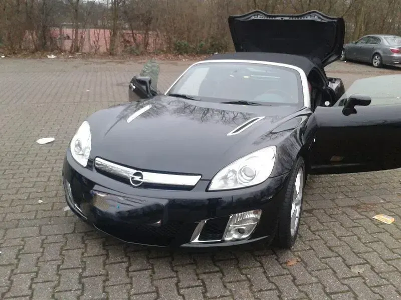 Gebraucht Opel GT 264 PS (194 kW) 2008 Schwarz Cabrio