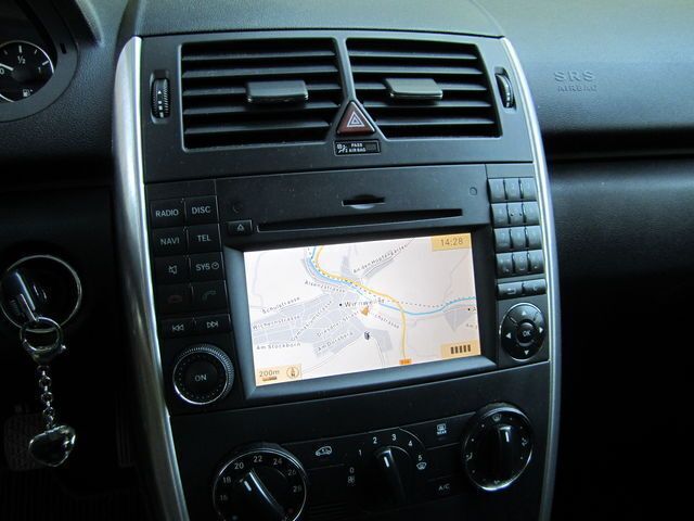 Gebraucht Mercedes A150 Avantgarde 95 PS (69 kW) 2008 Silber Limousine