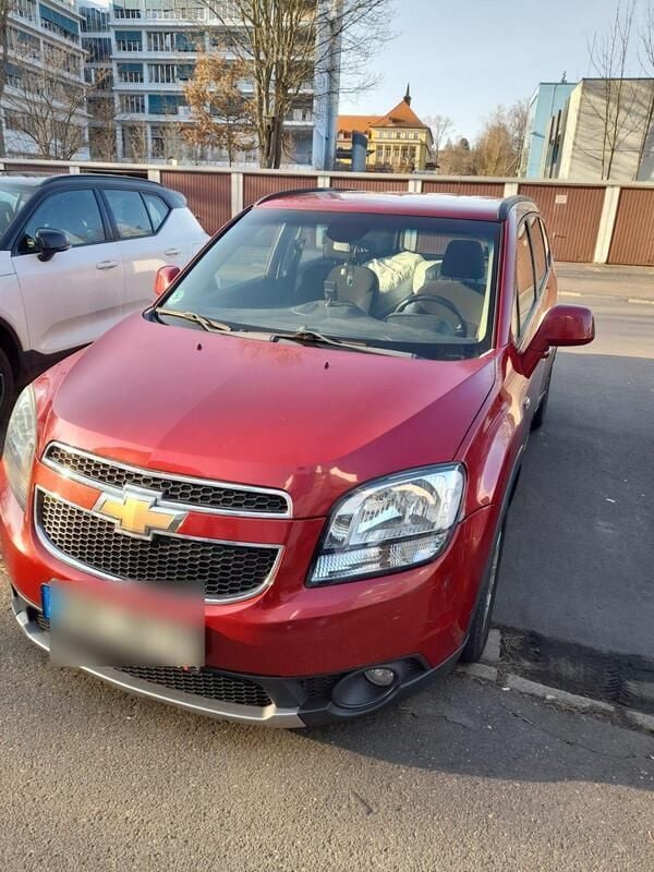Rot Gebraucht 2011 Chevrolet Orlando LT SUV | 3.300 € (Superpreis) - Bild 1/4