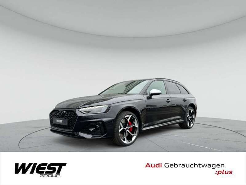 Sebringschwarz kristalleffekt Gebraucht 2024 Audi RS4 Ambiente Limousine | 84.444 € (Etwas zu teuer) - Bild 1/4
