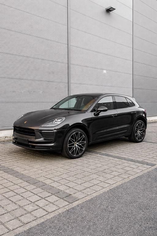 Gebraucht Porsche Macan 265 PS (194 kW) 2022 Grau SUV