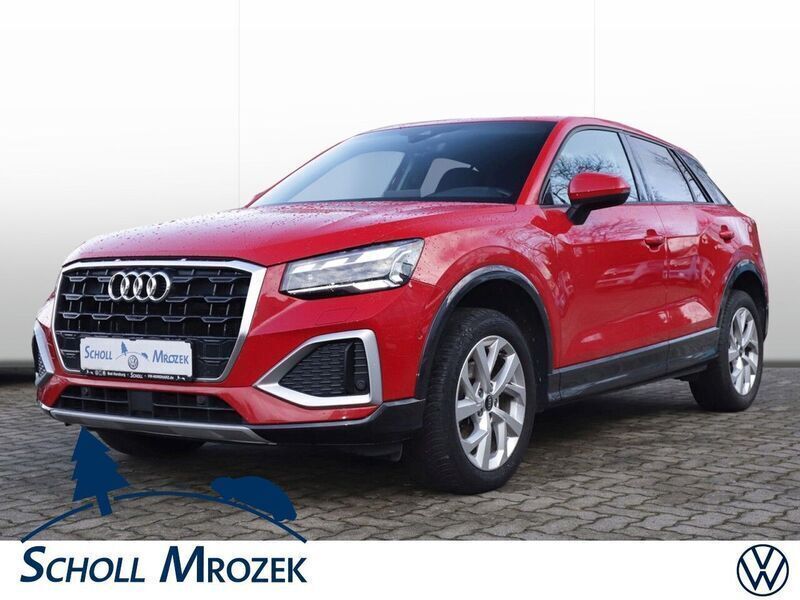 Tangorot (metallic) Gebraucht 2021 Audi Q2 Advanced SUV | 25.990 € (Fairer Preis) - Bild 1/4