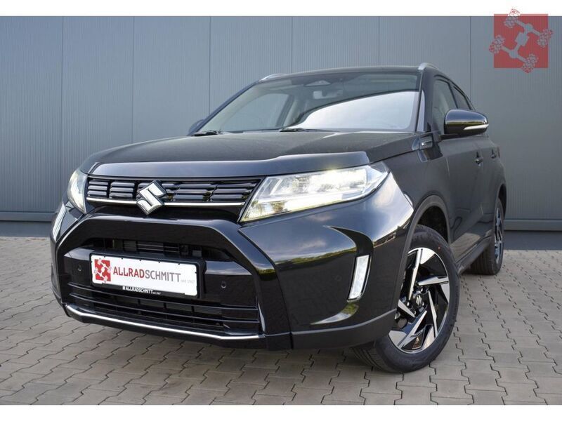 Black metallic Neu 2025 Suzuki Vitara Comfort+ SUV | 27.360 € (Fairer Preis) - Bild 1/4