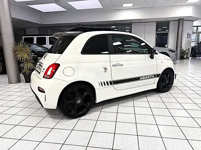 Gebraucht Abarth 595 Turismo 165 PS (121 kW) 2018 Weiã Limousine