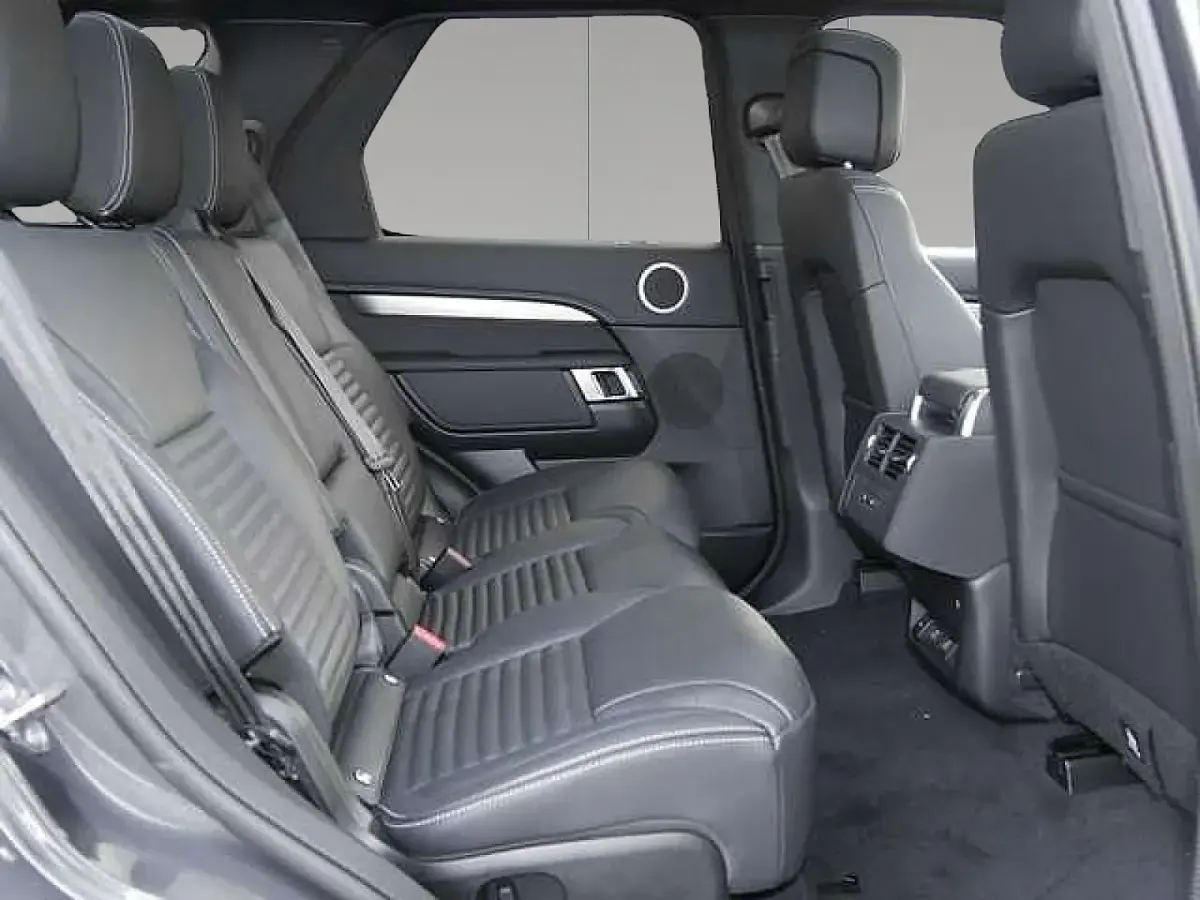 Gebraucht Land Rover Discovery 5 SE Dynamic 252 PS (185 kW) 2025 Carpathian grey SUV