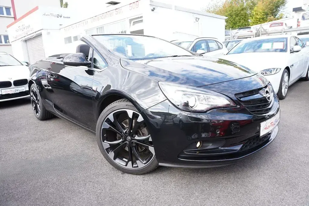Gebraucht Opel Cascada Innovation 170 PS (125 kW) 2017 Schwarz Cabrio