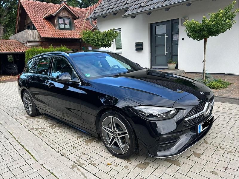 Schwarz Gebraucht 2024 Mercedes C300 AMG Kombi | 45.800 € (Fairer Preis) - Bild 1/4