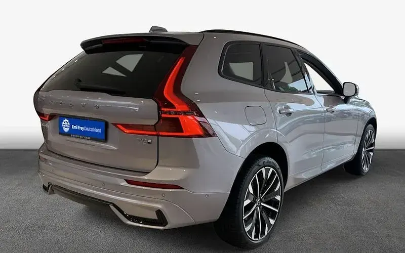 Neu Volvo XC60 Ultra 455 PS (334 kW) 2026 Silber SUV