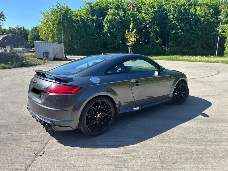 Używany Audi TT S-Line 310 KM (228 kW) 2015 Szary Coupe
