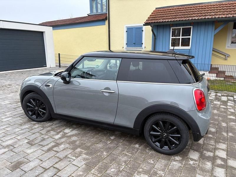 Gebraucht Mini Cooper 136 PS (100 kW) 2017 Grau Kleinwagen