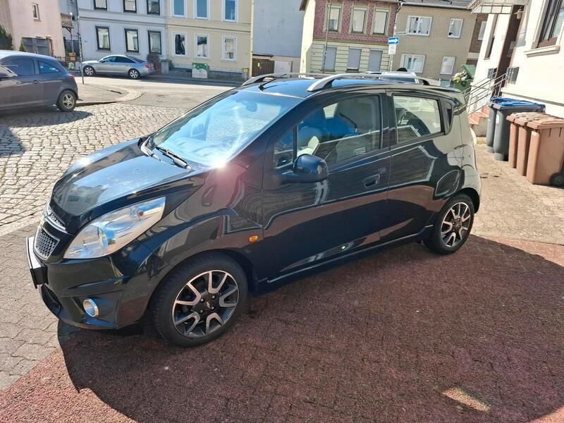 Schwarz Gebraucht 2011 Chevrolet Spark Kleinwagen | 1.500 € (Superpreis) - Bild 1/4