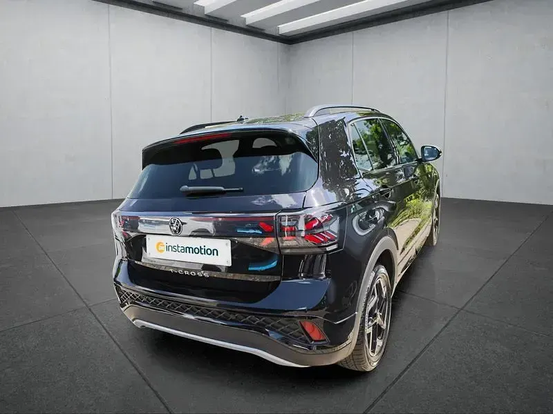Gebraucht VW T-Cross Pro 150 PS (110 kW) 2024 Schwarz SUV