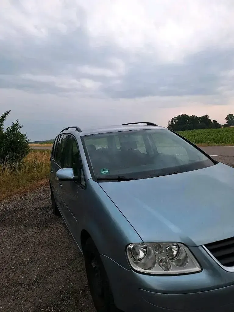 Gebraucht VW Touran 116 PS (85 kW) 2006 Blau Van / Kleinbus