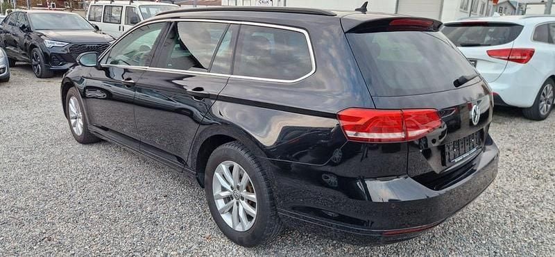 Gebraucht VW Passat Comfortline 150 PS (110 kW) 2019 Schwarz Kombi