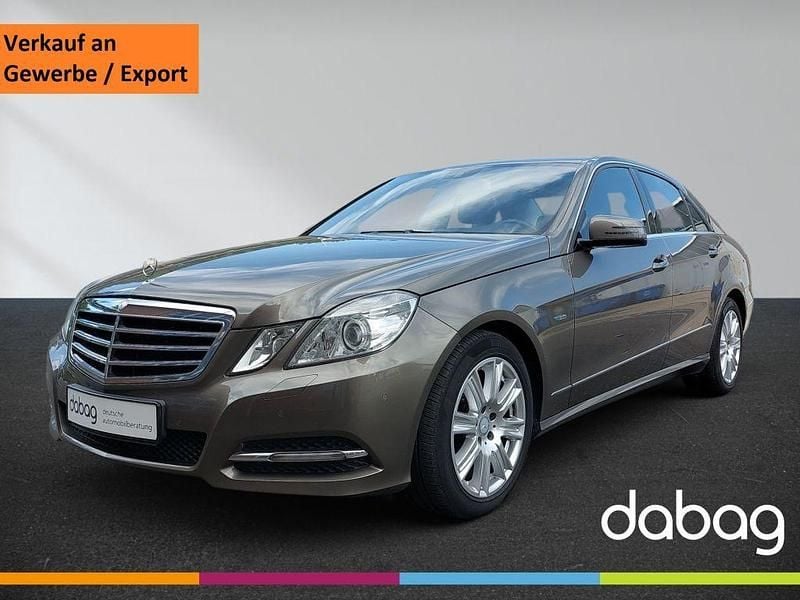 Indiumgrey metallic paint Gebraucht 2012 Mercedes E350 Avantgarde Limousine | 13.450 € (Guter Preis) - Bild 1/4