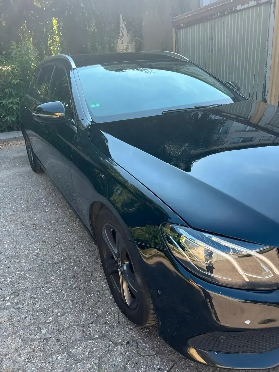 Gebraucht Mercedes E200 160 PS (117 kW) 2019 Schwarz Kombi