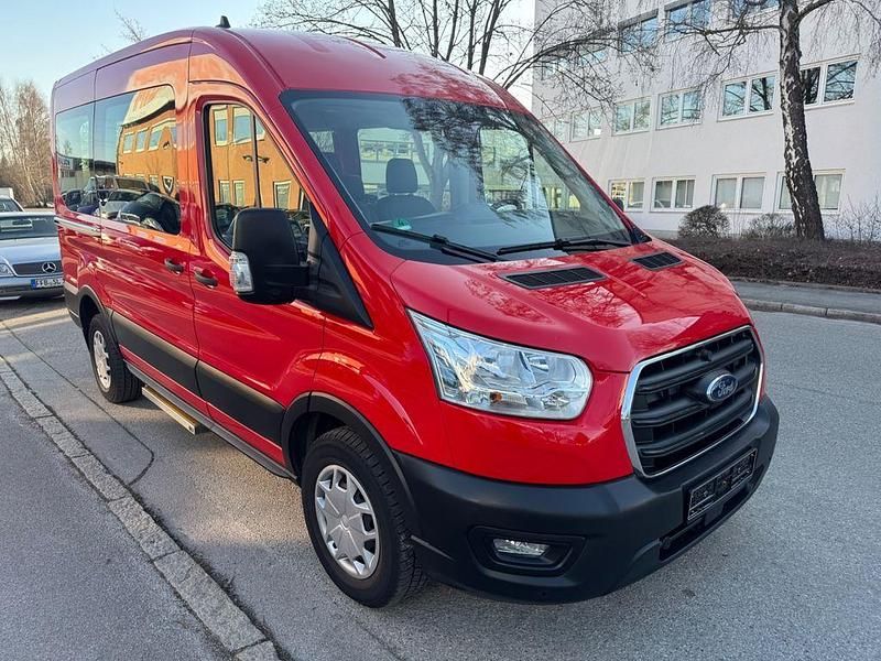 Gebraucht Ford Transit Trend 105 PS (77 kW) 2021 Race red Kombi