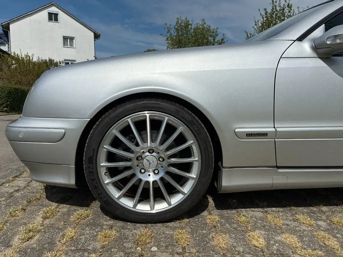 Gebraucht Mercedes CLK230 Elegance 193 PS (141 kW) 1999 Silber Cabrio