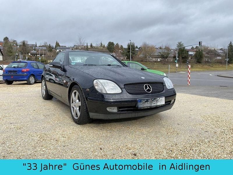 Gebraucht Mercedes SLK230 193 PS (141 kW) 1998 Schwarz Cabrio