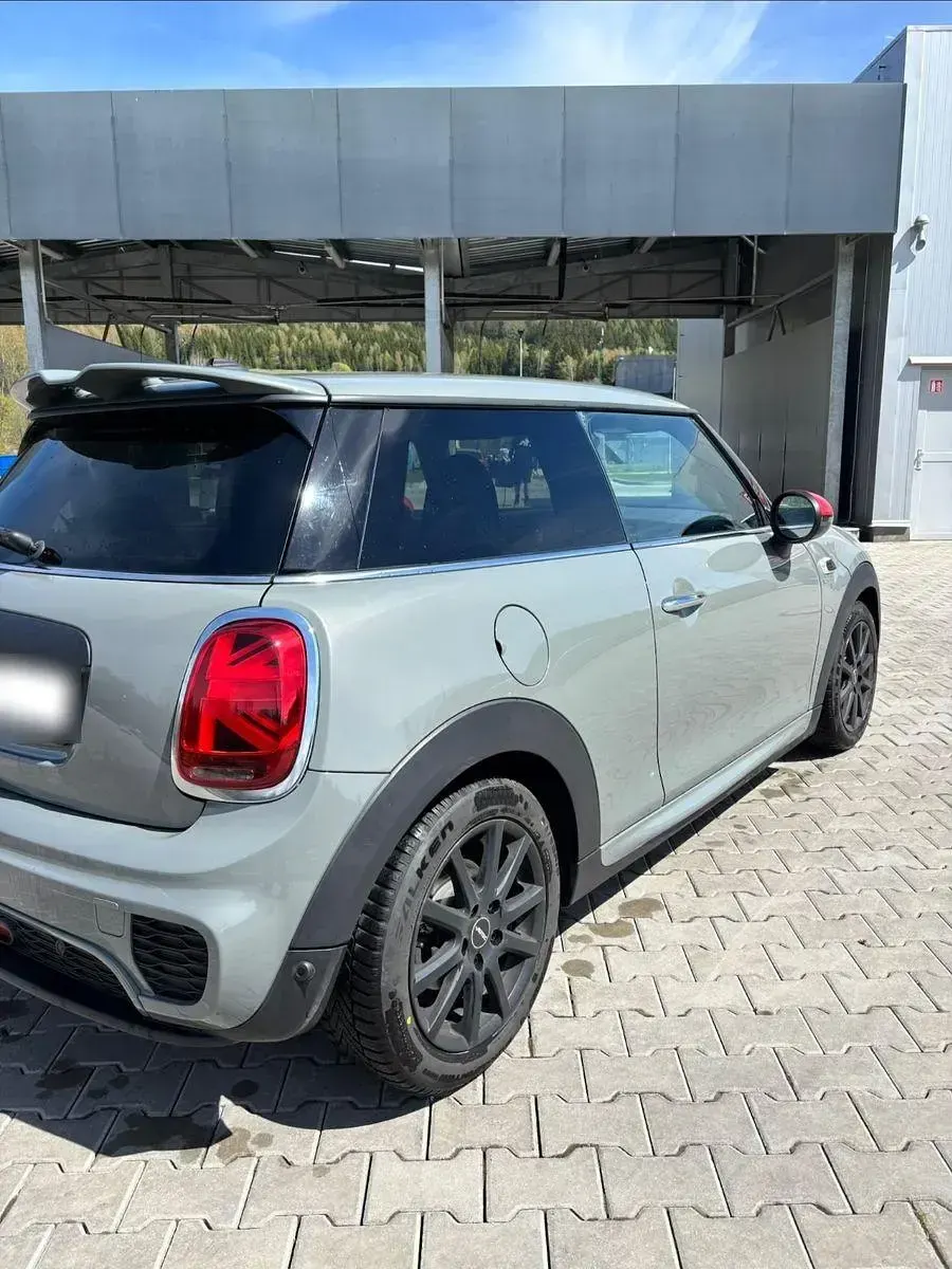 Gebraucht Mini John Cooper Works 102 PS (75 kW) 2018 Grau Kleinwagen