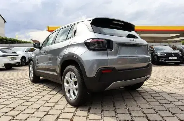 Gebraucht Jeep Avenger Altitude 101 PS (74 kW) 2024 Granite grey SUV