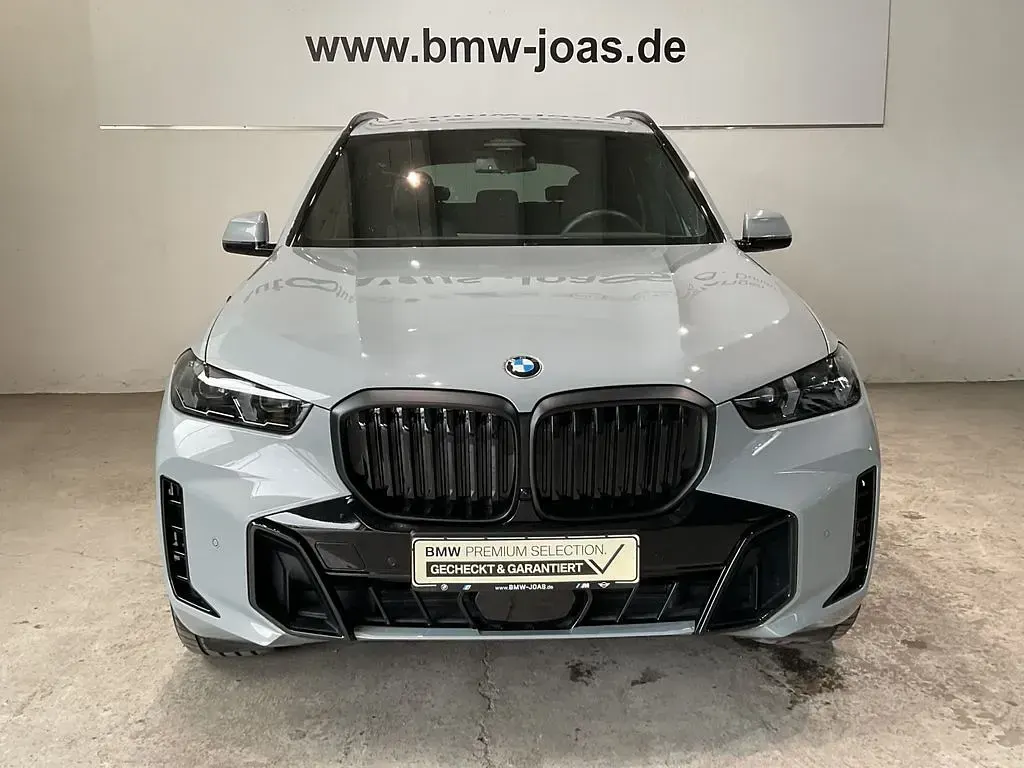 Gebraucht BMW X5 M Sport 298 PS (219 kW) 2025 Grau SUV