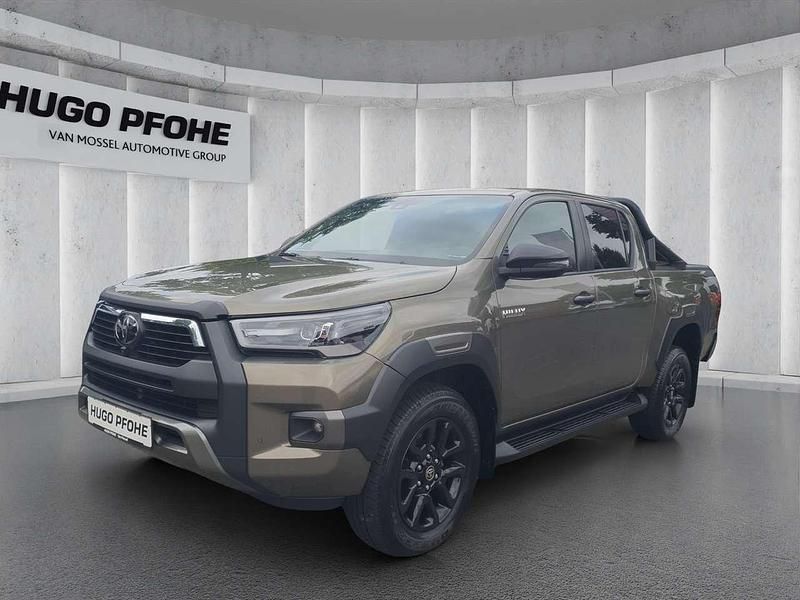 Manganbronze metallic Gebraucht 2022 Toyota HiLux Abholung | 44.690 € (Guter Preis) - Bild 1/4