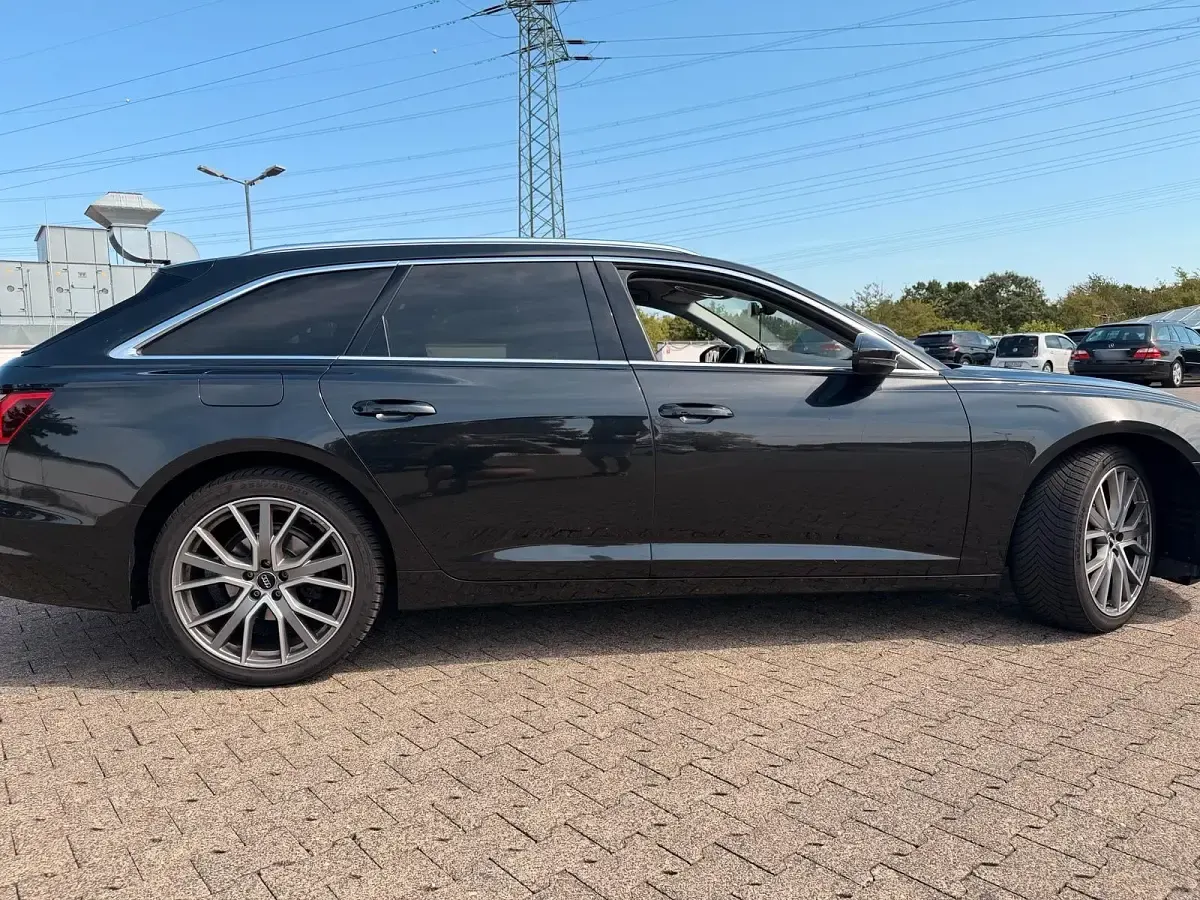 Gebraucht Audi A6 Ambiente 204 PS (150 kW) 2020 Schwarz Kombi