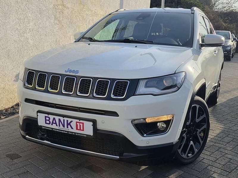 Alpine white (vr296) Gebraucht 2021 Jeep Compass Limited SUV | 18.998 € (Fairer Preis) - Bild 1/4