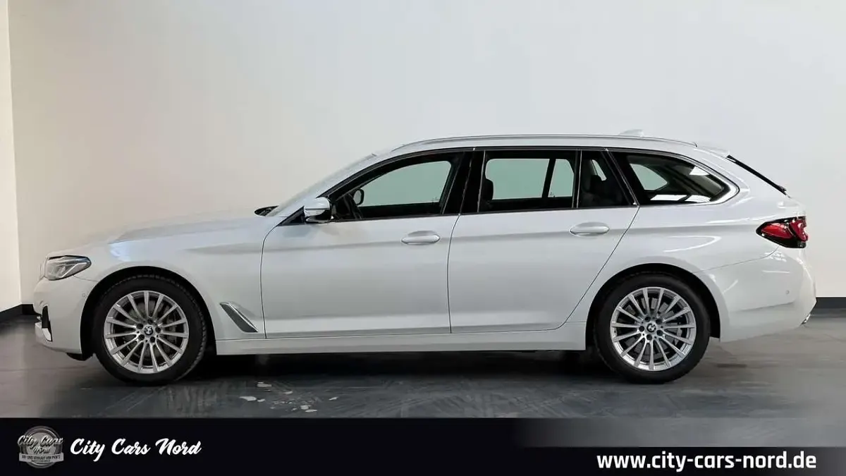 Gebraucht BMW 530 Luxury Line 286 PS (210 kW) 2021 Weiß Kombi