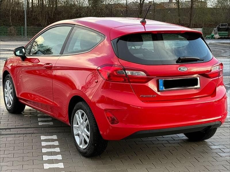 Gebraucht Ford Fiesta Cool & Connect 71 PS (52 kW) 2017 Kleinwagen