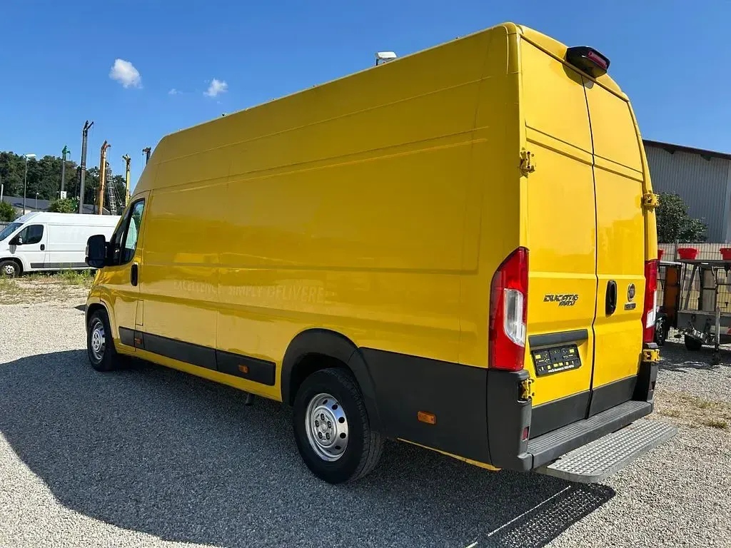 Gebraucht Fiat Ducato 131 PS (96 kW) 2018 Gelb Van