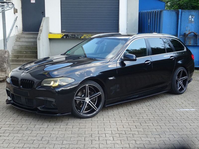 Schwarz Gebraucht 2011 BMW 520 Kombi | 11.999 € (Fairer Preis) - Bild 1/4