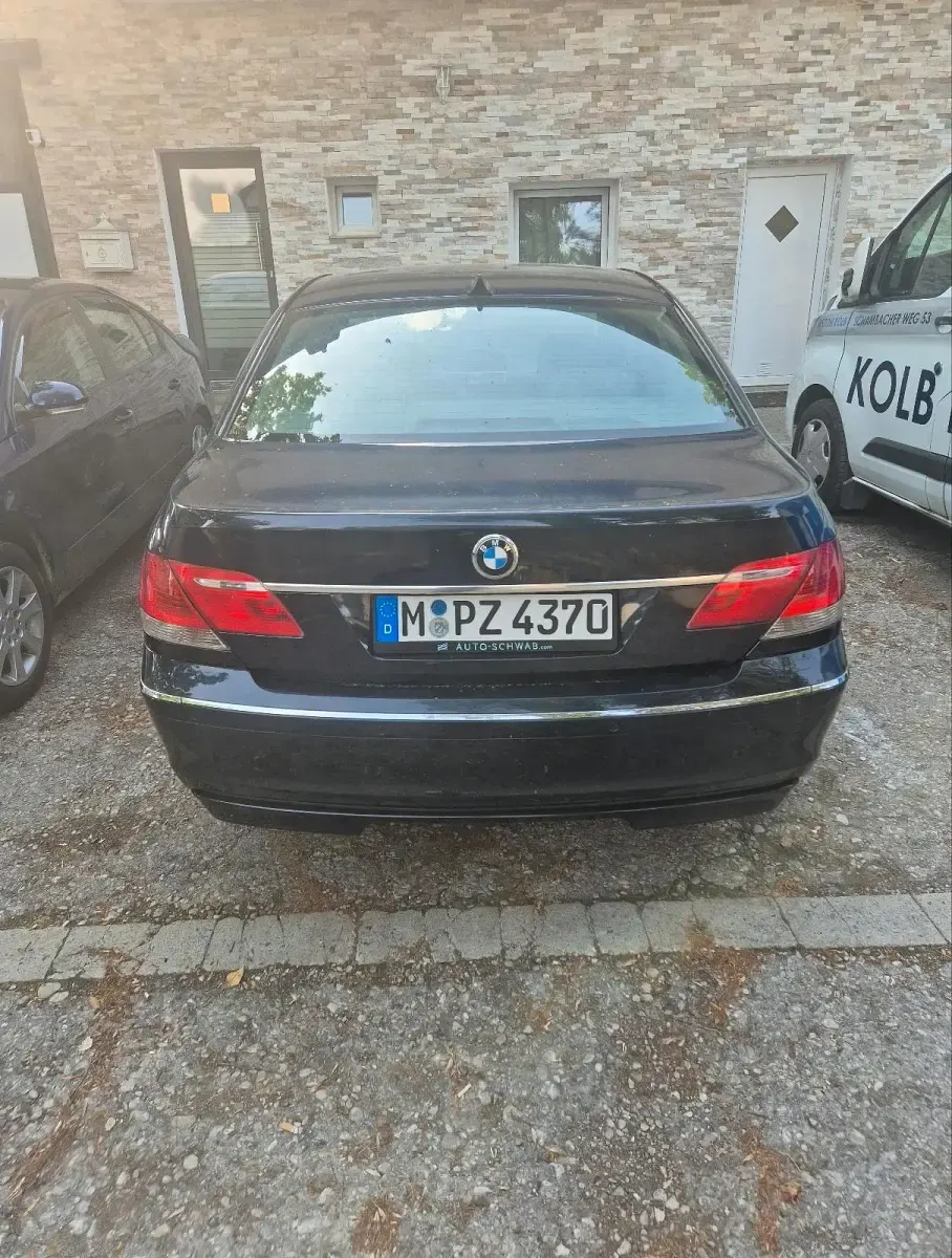 Gebraucht BMW 730 218 PS (160 kW) 2006 Blau Limousine