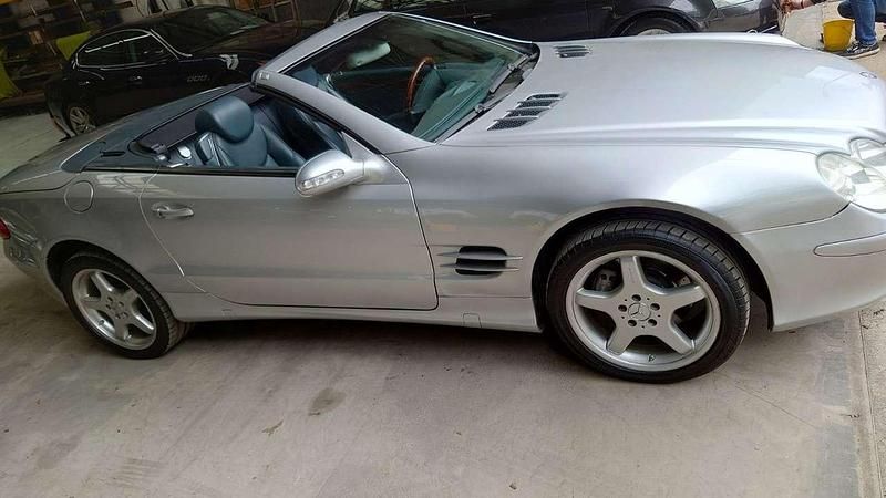 Gebraucht Mercedes SL500 306 PS (225 kW) 2002 Brillantsilber  metalliclack Cabrio