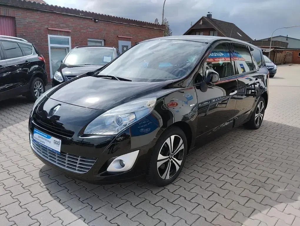 Gebraucht Renault Scénic Bose Edition 131 PS (96 kW) 2011 Schwarz Van / Kleinbus