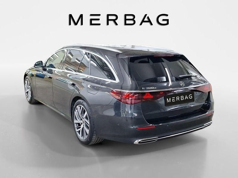 Gebraucht Mercedes E300 Advanced 313 PS (230 kW) 2025 Grau Limousine