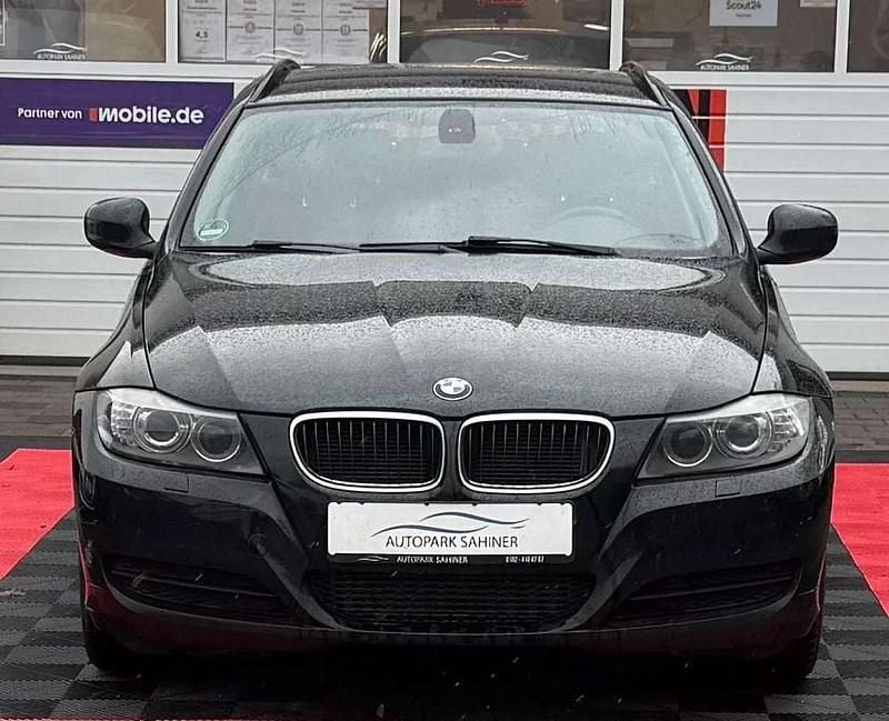 Gebraucht BMW 316 Comfort Edition 116 PS (85 kW) 2012 Schwarz Kombi