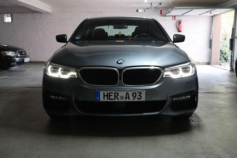 Second-hand BMW 540 Shadowline 340 CP (250 kW) 2016 Gri Berlinǎ
