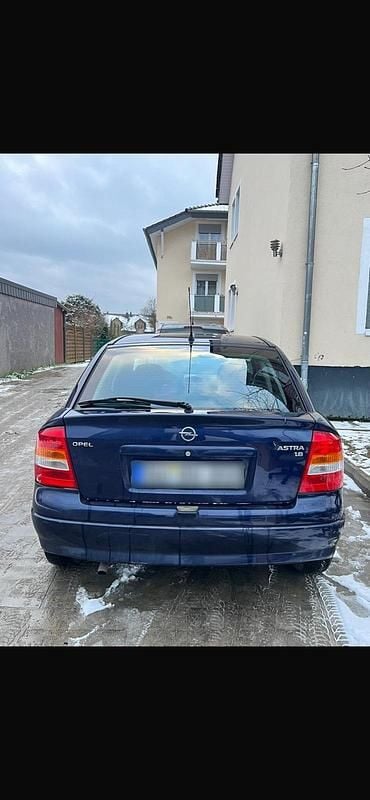 Gebraucht Opel Astra 75 PS (55 kW) 1999 Blau Kleinwagen
