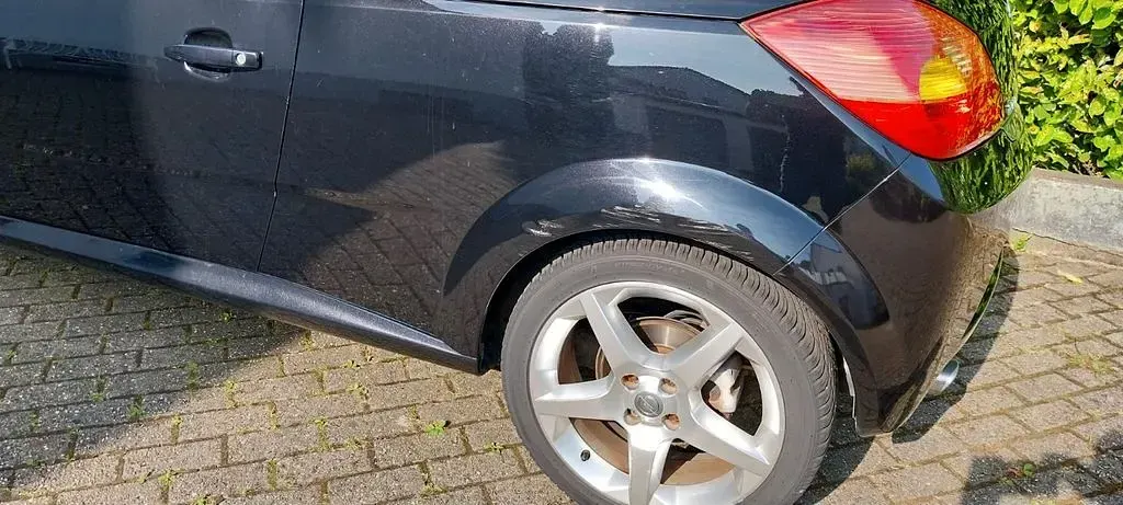 Gebraucht Opel Tigra Sport 125 PS (91 kW) 2005 Schwarz Cabrio