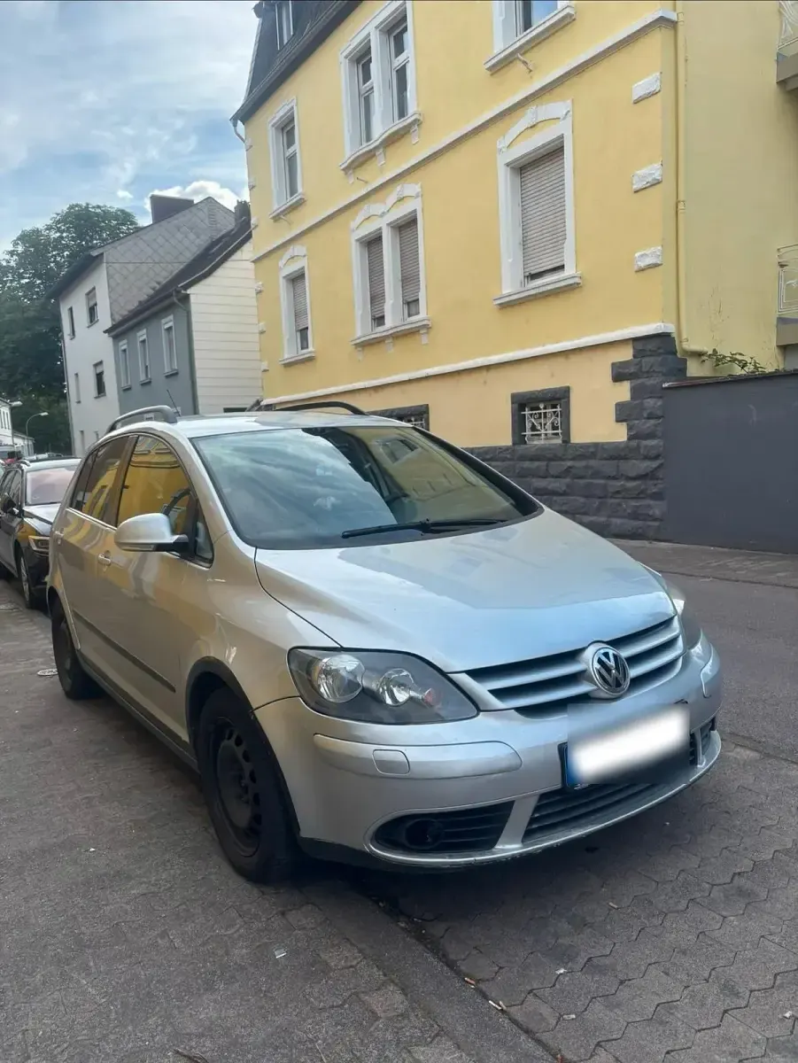 Gebraucht VW Golf Plus Cross 80 PS (58 kW) 2008 Silber Van / Kleinbus