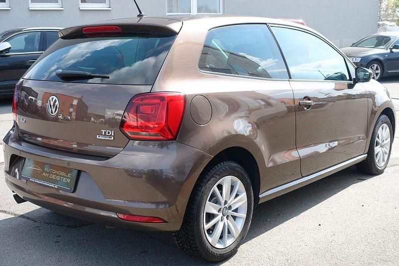 Second-hand VW Polo Comfortline 90 CP (66 kW) 2014 Maro Hatchback