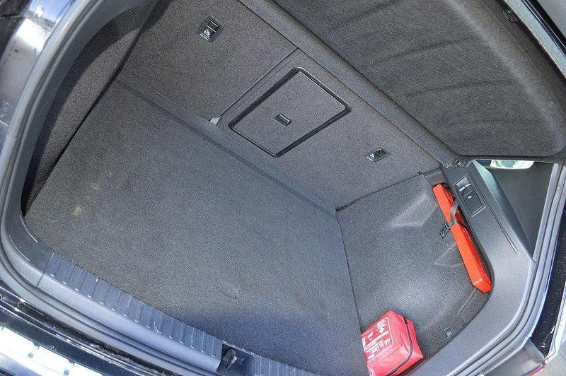 Gebraucht Mitsubishi Eclipse Cross Diamant Edition 163 PS (119 kW) 2020 Sterlingsilbermetallic SUV